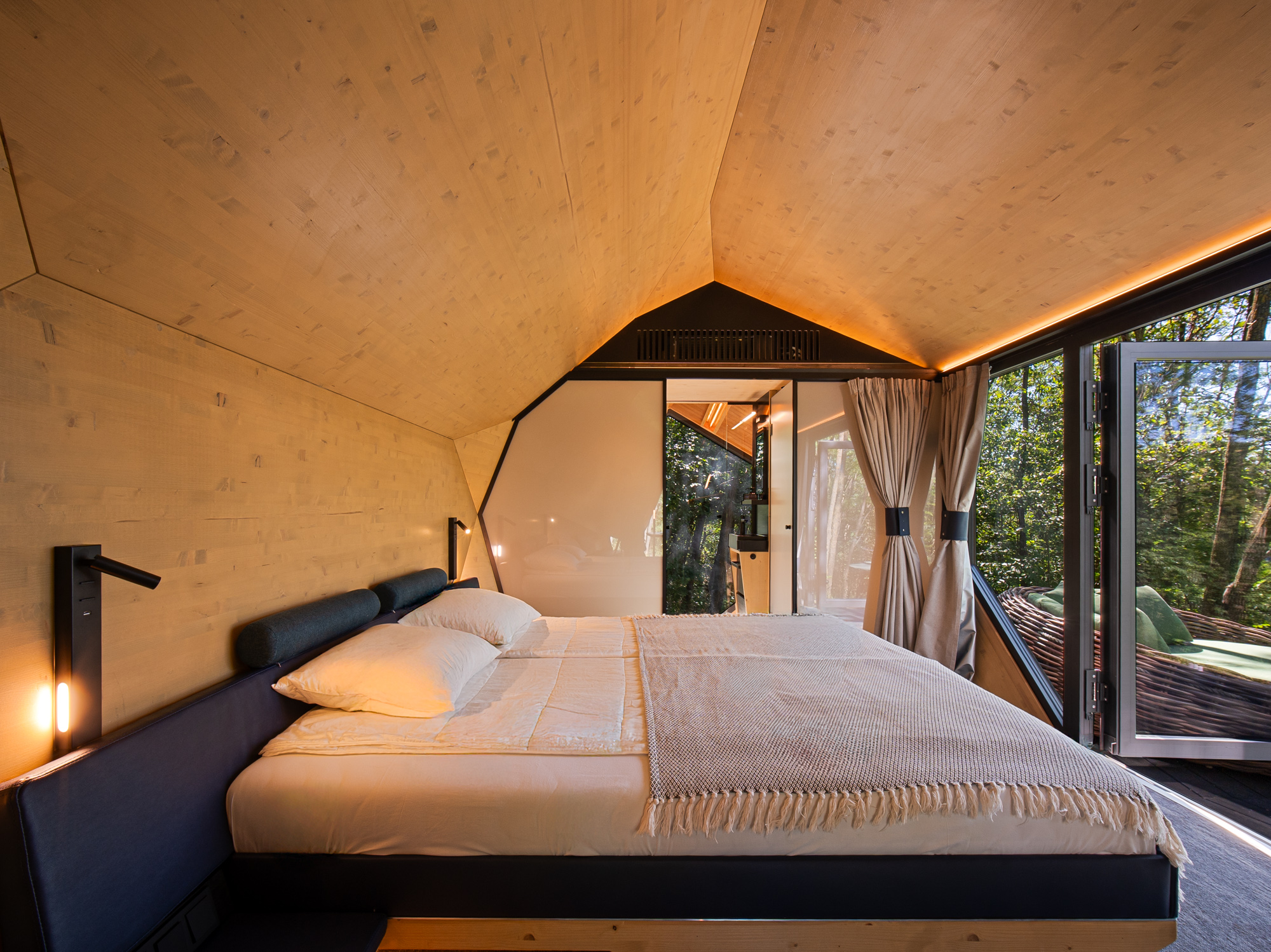 Pebble Cabin  -  13