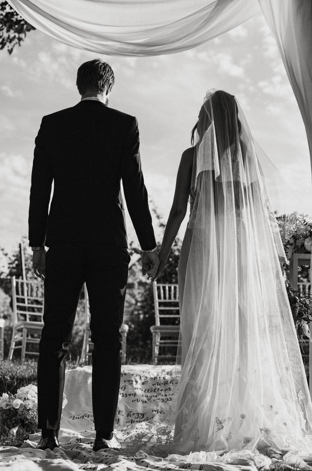 Wedding and event venue at the neti neti estate: garden, terrace and natural setting